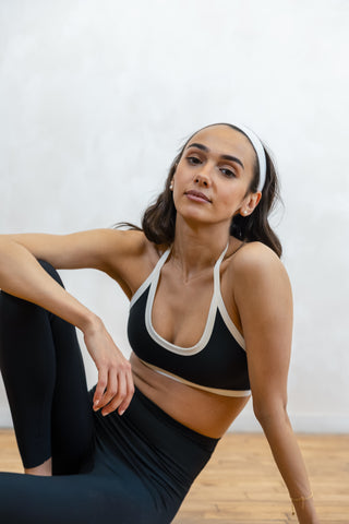 The 90s Halter Neck Bra- Black
