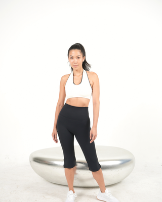 The Flared Capri Leggings