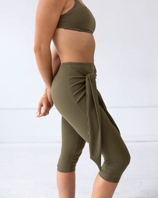 Tie Around Capri Leggings